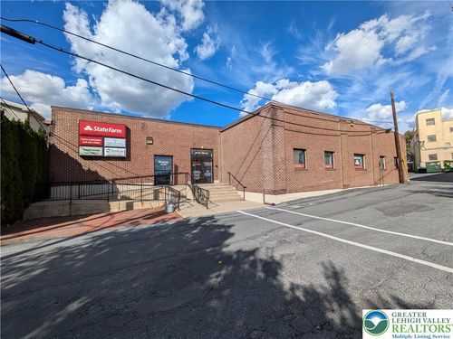 2-24 W 21st St, Northampton, PA, 18067-1268 | Card Image