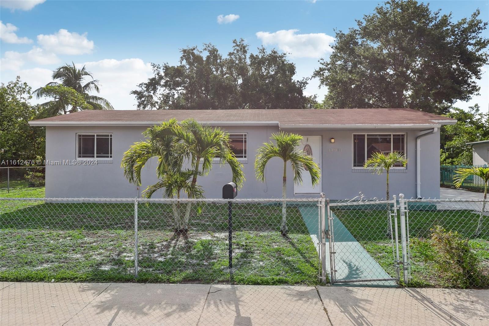 22nd Ct, Miami Gardens, FL 33056