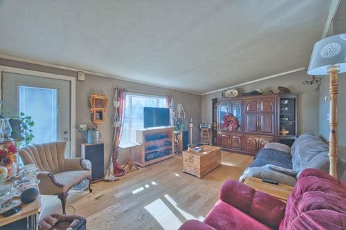 3932 Highway 100, Aurora, MN, 55705-8370 | Card Image