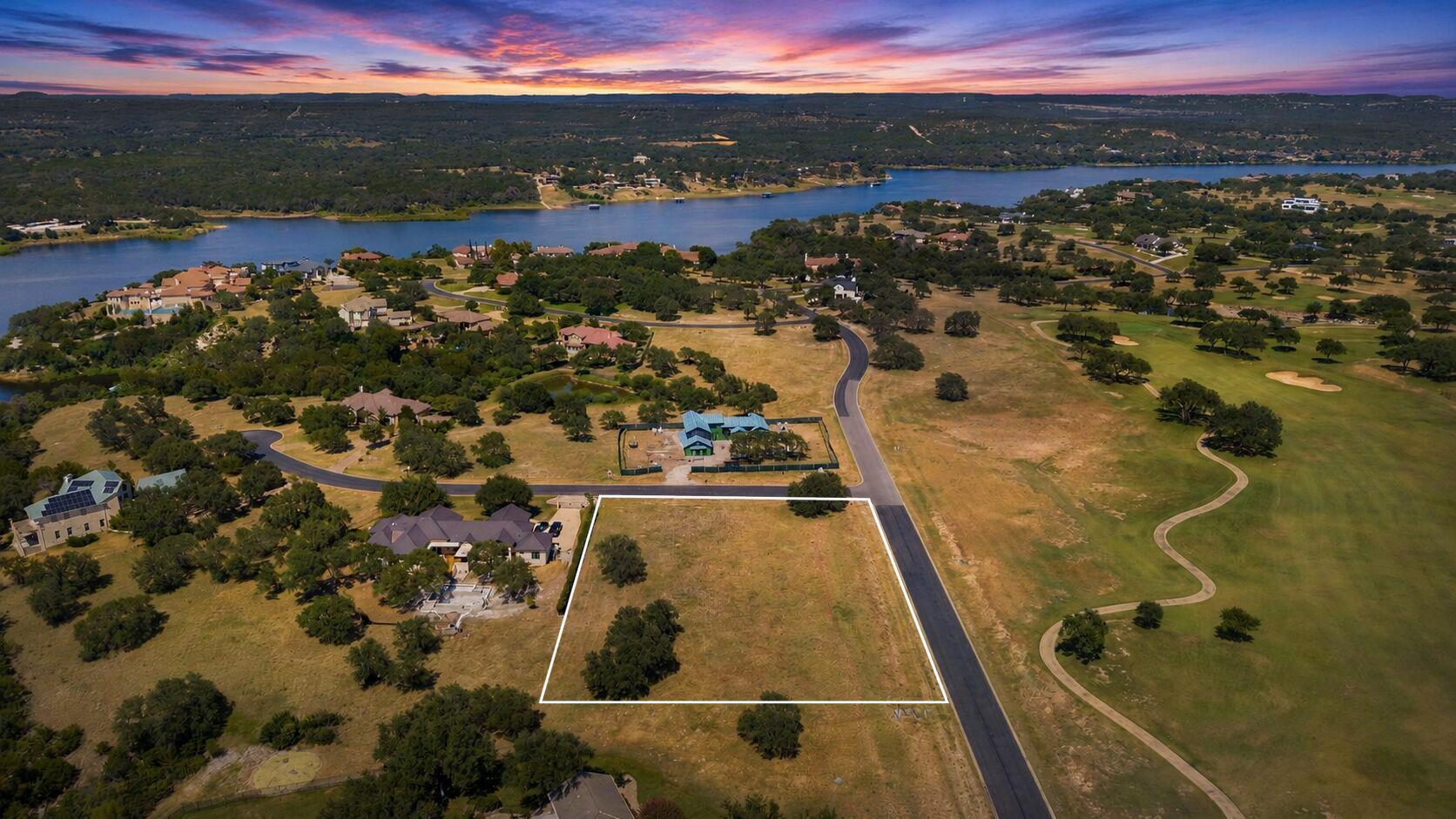 Land in Spicewood