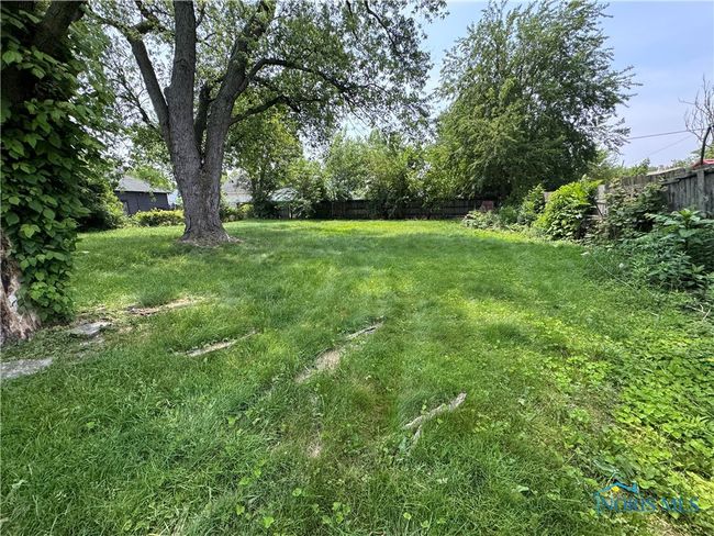 1221 Gordon St, House other with 4 bedrooms, 2 bathrooms and null parking in Toledo OH | Image 6