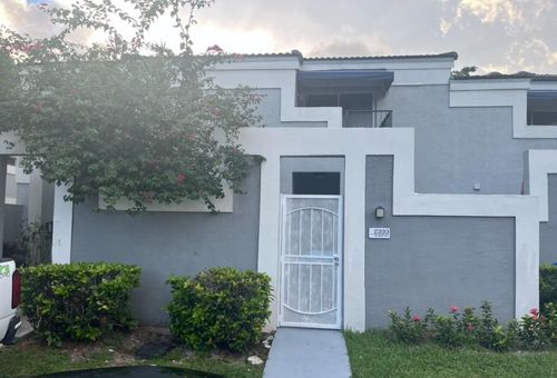2333 Sw 82nd Way, North Lauderdale, FL, 33068-5102 | Card Image