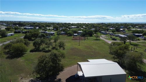 407 W Oakland Ave, SeaDrift, TX, 77983-3715 | Card Image