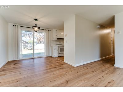 3806 Peppertree Dr, House other with 3 bedrooms, 2 bathrooms and 2 parking in Eugene OR | Image 2