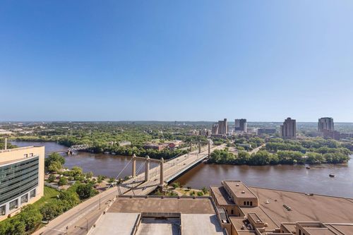 a1202-15 S 1st St, Minneapolis, MN, 55401-1800 | Card Image