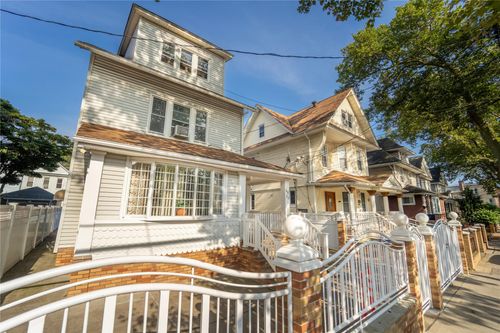 8571 88th St, Woodhaven, NY, 11421-1308 | Card Image