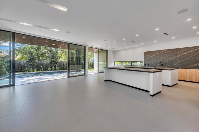 430 Ne 21 St Ct, House other with 3 bedrooms, 4 bathrooms and null parking in Wilton Manors FL | Image 15