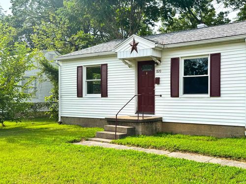 820 Ridgeway Ave, Evansville, IN, 47713-2828 | Card Image