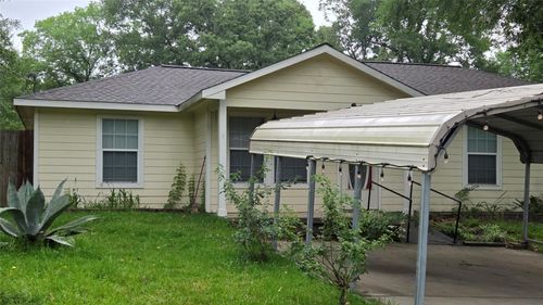 10635 Royal Cavins Drive, Conroe, TX, 77303 | Card Image