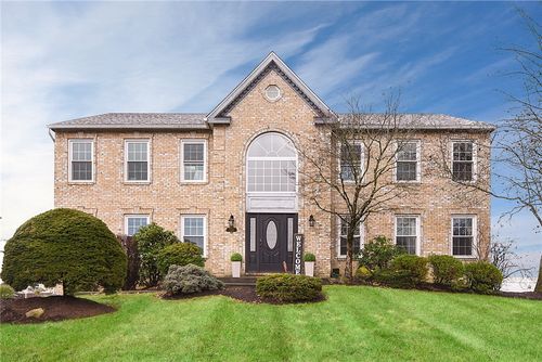 1318 Morgan Cir, Canonsburg, PA, 15317-9539 | Card Image