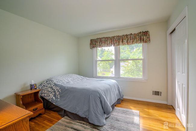 5 Wetherhill Way, House other with 4 bedrooms, 3 bathrooms and null parking in Dayton NJ | Image 20