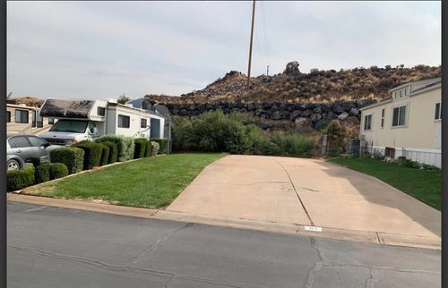 63 Cinder St, Hurricane, UT, 84737-3435 | Card Image