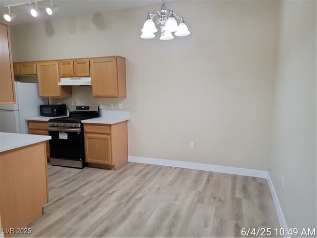 1059 - 8985 S Durango Dr, Condo with 3 bedrooms, 2 bathrooms and null parking in Las Vegas NV | Image 4