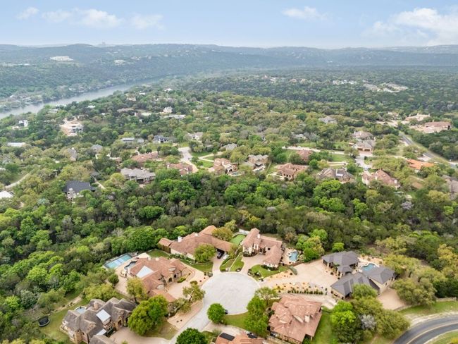 3701 Pappys Way, House other with 4 bedrooms, 5 bathrooms and 6 parking in Austin TX | Image 32