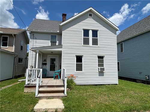 305 Janeway St, Kane, PA, 16735-1438 | Card Image