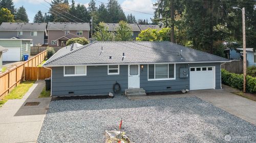 10 E Beech St, Everett, WA, 98203-4343 | Card Image