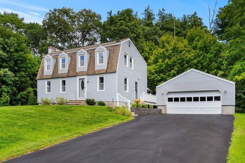 27 Boyd Rd, Londonderry, NH, 03053-3687 | Card Image
