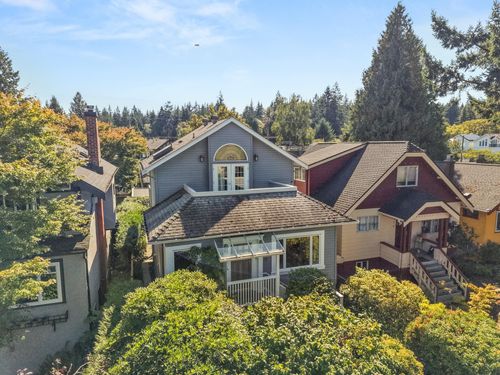 4468 W 14th Avenue, Vancouver, BC, V6R2Y3 | Card Image