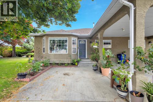 6-2210 Louie Dr, Westbank, BC, V4T2L7 | Card Image