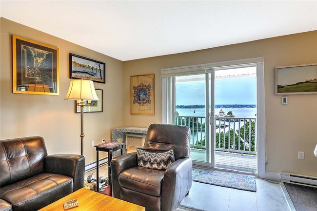 APT-3C - 33 Bullocks Point Ave, Condo with 2 bedrooms, 2 bathrooms and 2 parking in Riverside RI | Image 11