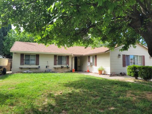 3608 Bainbridge Dr, North Highlands, CA, 95660-2702 | Card Image