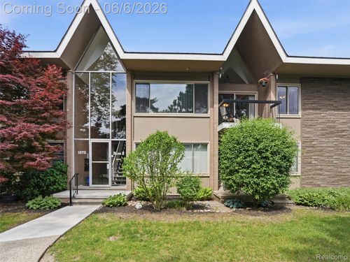 26-1975 Klingensmith Rd, Bloomfield Hills, MI, 48302-0275 | Card Image