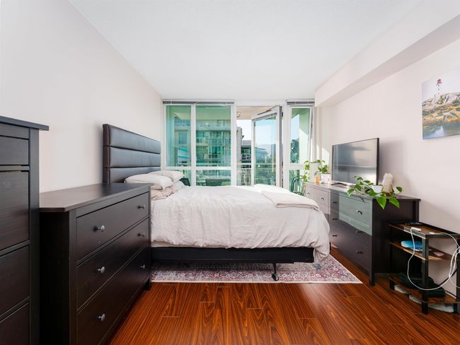 1107 - 188 E Espl, Condo with 1 bedrooms, 1 bathrooms and 1 parking in North Vancouver BC | Image 12