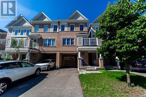 38 Minlow Way, Aurora, ON, L4G0Y1 | Card Image