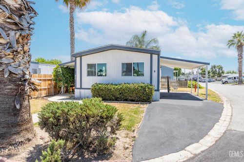 144 Torrey Pine Ln, Bakersfield, CA, 93308-4650 | Card Image