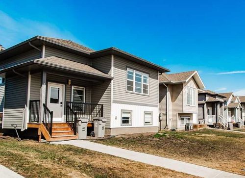 11530 73 Avenue, Grande Prairie, AB, T8W0J5 | Card Image