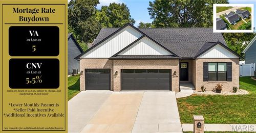 704 Mortar St, Mascoutah, IL, 62258-1744 | Card Image