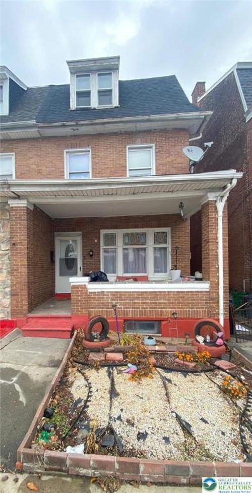 1043 Fullerton Ave, Allentown, PA, 18102-5007 | Card Image