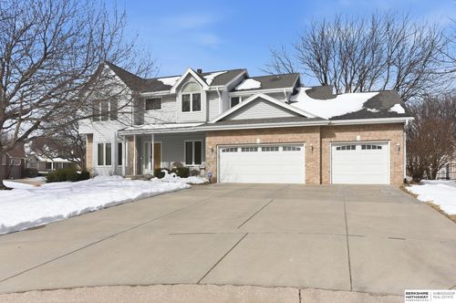 14016 Browne Cir, Omaha, NE, 68164-6086 | Card Image