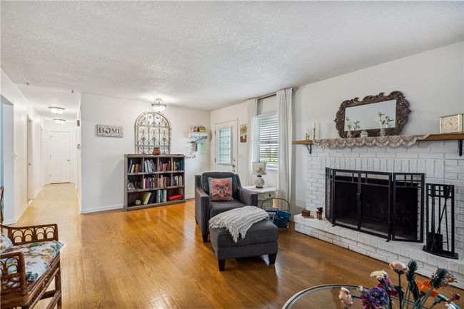 2113 N 155 Th St, House other with 3 bedrooms, 3 bathrooms and null parking in Basehor KS | Image 4