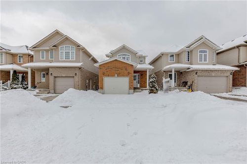 1243 Old Zeller Dr, Kitchener, ON, N2A0A2 | Card Image