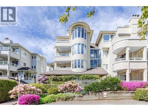 208-7620 Columbia St, Vancouver, BC, V5X4S8 | Card Image