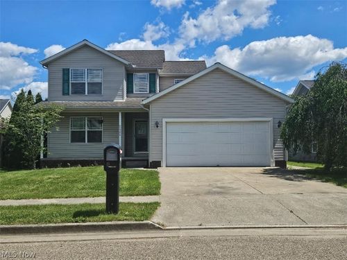 1206 Patriot Pl Sw, Massillon, OH, 44647-7687 | Card Image