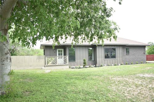 2505 Mccain Dr, Corpus Christi, TX, 78410-1820 | Card Image