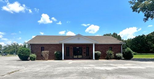 1601 Mcarthur St, Manchester, TN, 37355-2521 | Card Image