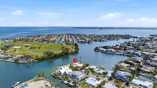 531 72nd St, HOLMES BEACH, FL, 34217-1108 | Card Image