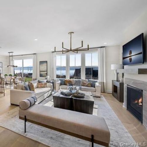 6-5123 Teaberry Ln, Fishkill, NY, 12524 | Card Image