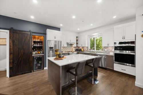 10-23230 Billy Brown Rd, Langley, BC, V1M4G1 | Card Image