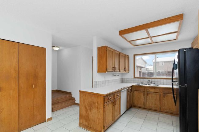 180 Wolverine Drive, Home with 3 bedrooms, 2 bathrooms and 4 parking in Fort Mcmurray AB | Image 8