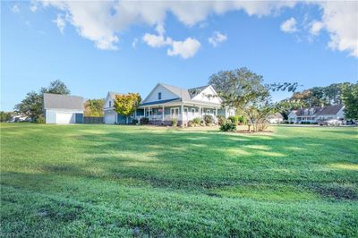 106 Sound Shore Drive, House other with 3 bedrooms, 3 bathrooms and null parking in Currituck NC | Image 2