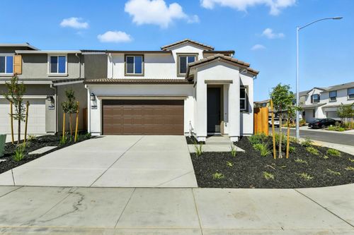 5242 Senesta Cir, Sacramento, CA, 95824 | Card Image