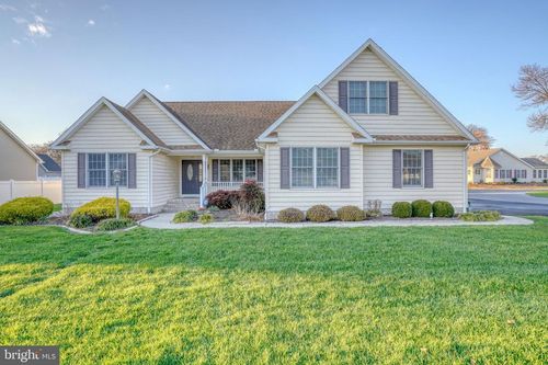 314 E 5th St, SEAFORD, DE, 19973-4564 | Card Image