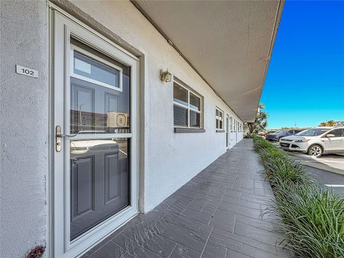 102-3018 59th Street S, Gulfport, FL, 33707 | Card Image