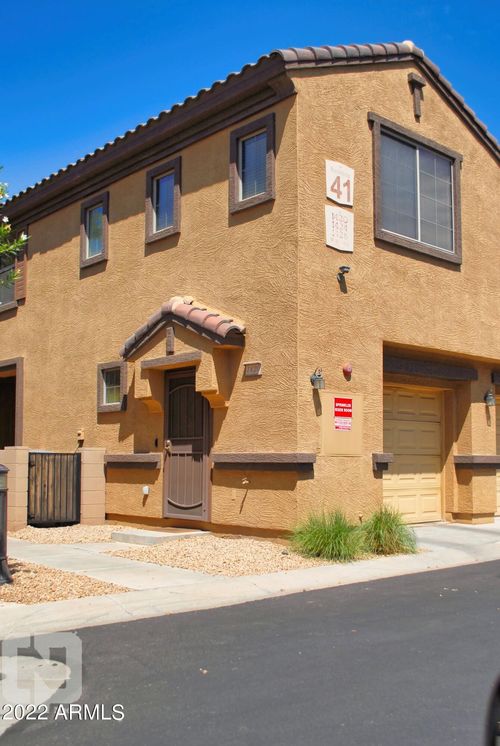 1420 N 81st Ave, Phoenix, AZ, 85043-1117 | Card Image