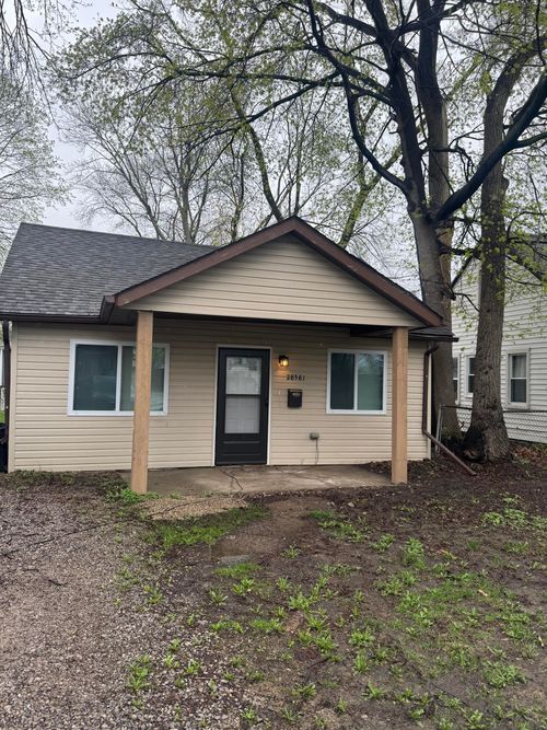 28581 Brentwood St, Southfield, MI, 48076-3073 | Card Image