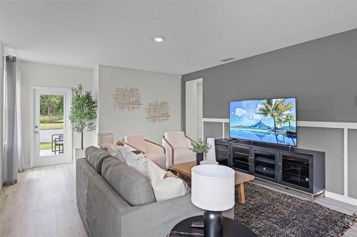 8411 Madrid St, LAKELAND, FL, 33810-2133 | Card Image